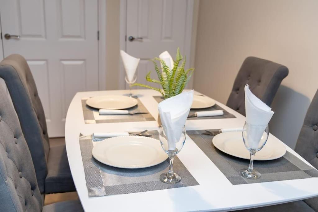 فيلا Cozy 3 Bed Sasha House In Beeston نوتينغهام المظهر الخارجي الصورة