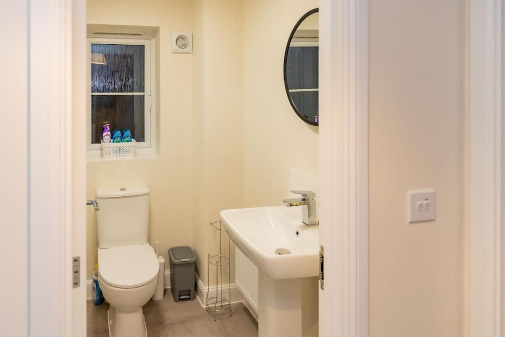 فيلا Cozy 3 Bed Sasha House In Beeston نوتينغهام المظهر الخارجي الصورة
