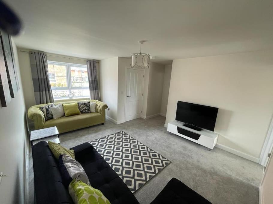فيلا Cozy 3 Bed Sasha House In Beeston نوتينغهام المظهر الخارجي الصورة