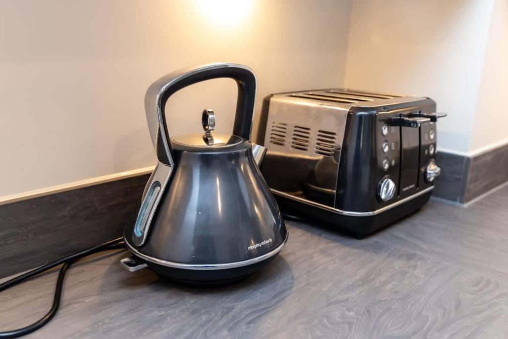 فيلا Cozy 3 Bed Sasha House In Beeston نوتينغهام المظهر الخارجي الصورة
